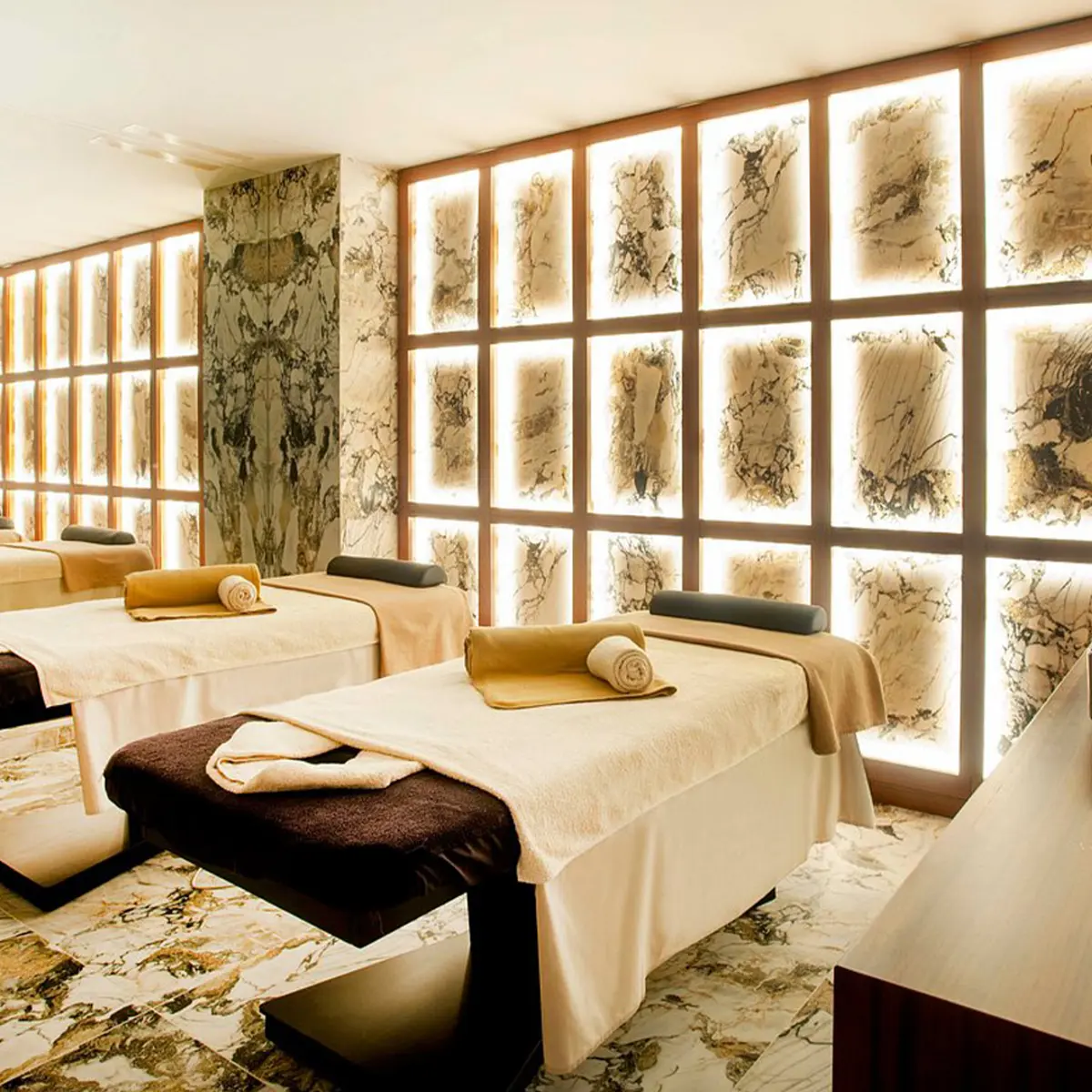 Wine & Books Porto Hotel – Small Luxury Hotels of the World, Porto, Portugal 7