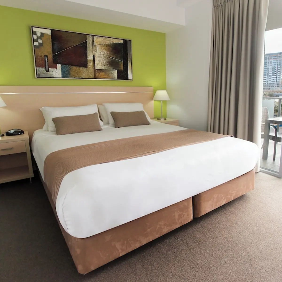 Oaks Townsville Gateway Suites, South Townsville, Australia 3