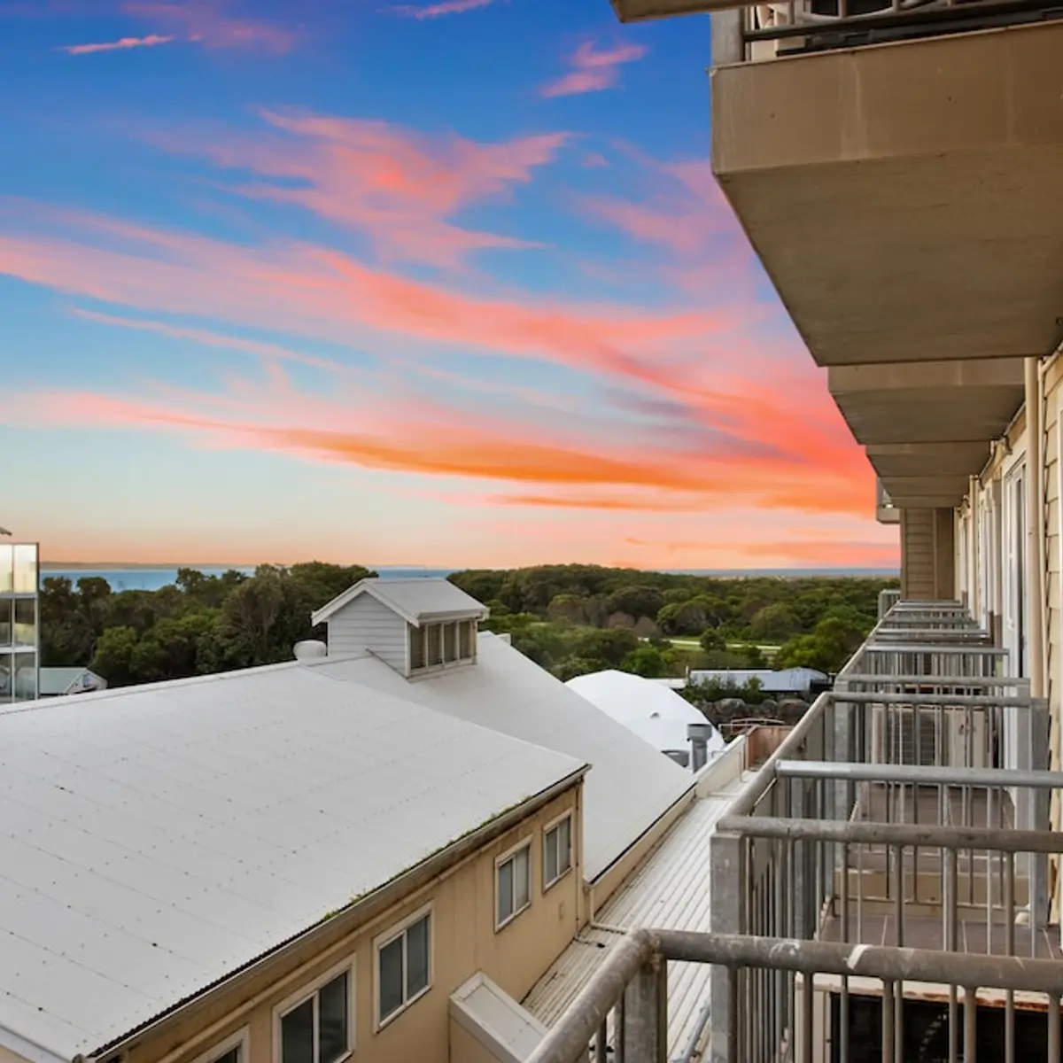 Deep Blue Hotel & Hot Springs, Warrnambool, Australia 7