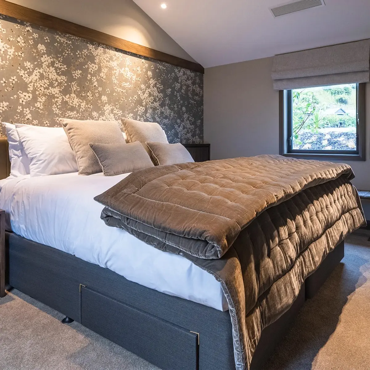 Gibbston Valley Lodge & Spa, Gibbston Valley, New Zealand 3