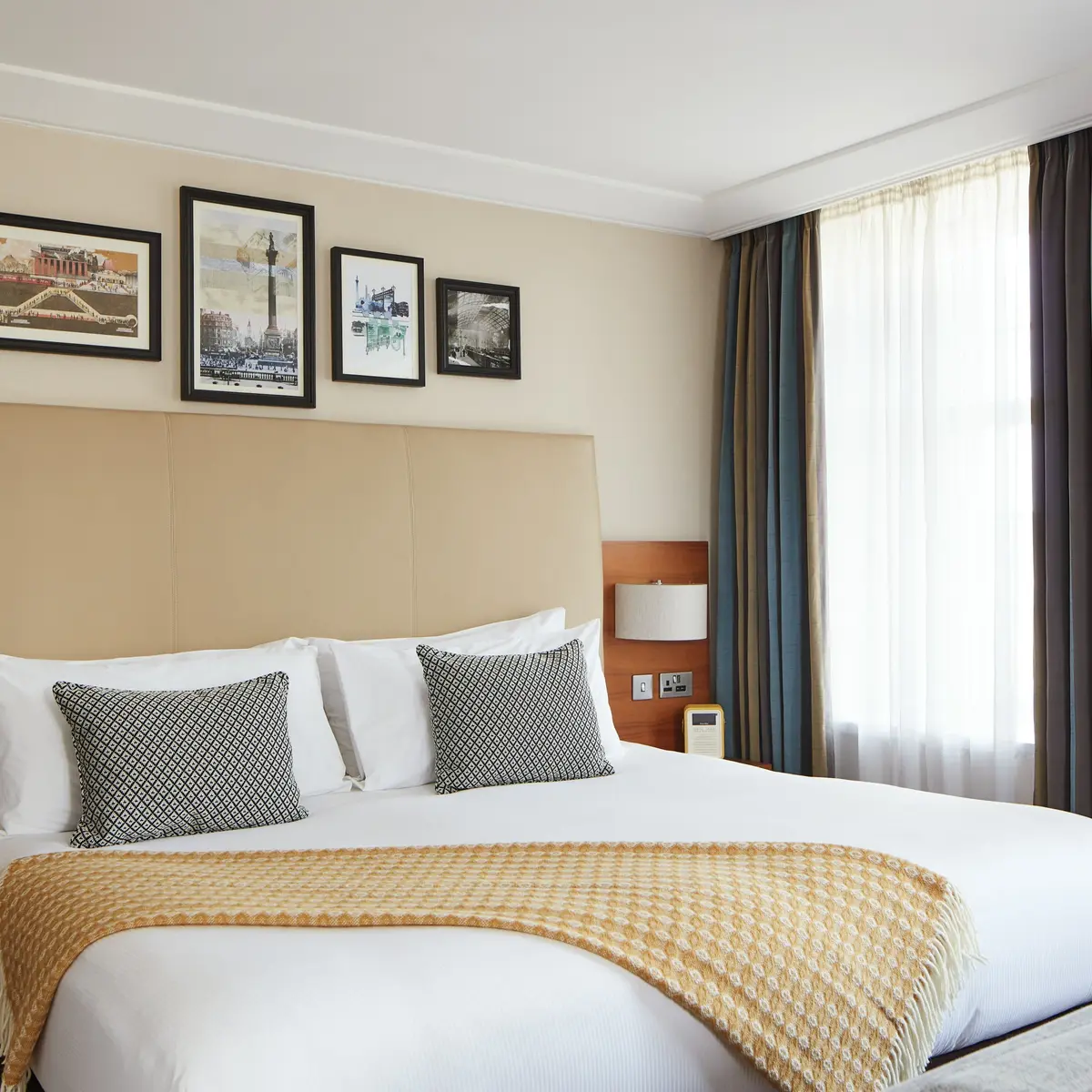 The Clermont London, Charing Cross, London, United Kingdom 4