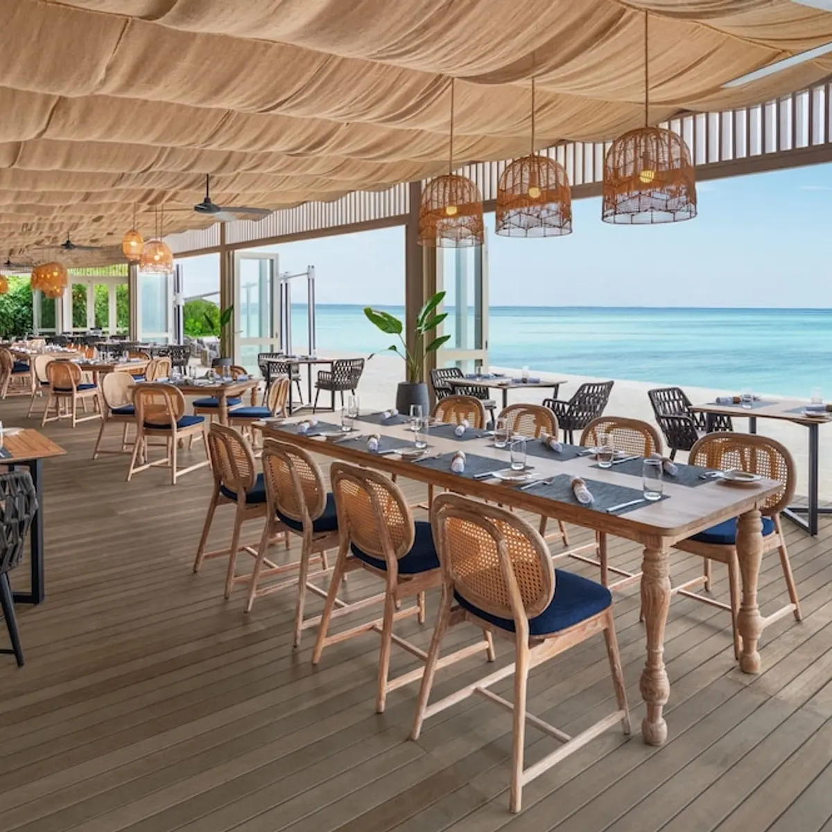 Le Meridien Maldives Resort & Spa, Thilamaafushi Island, Maldives 7