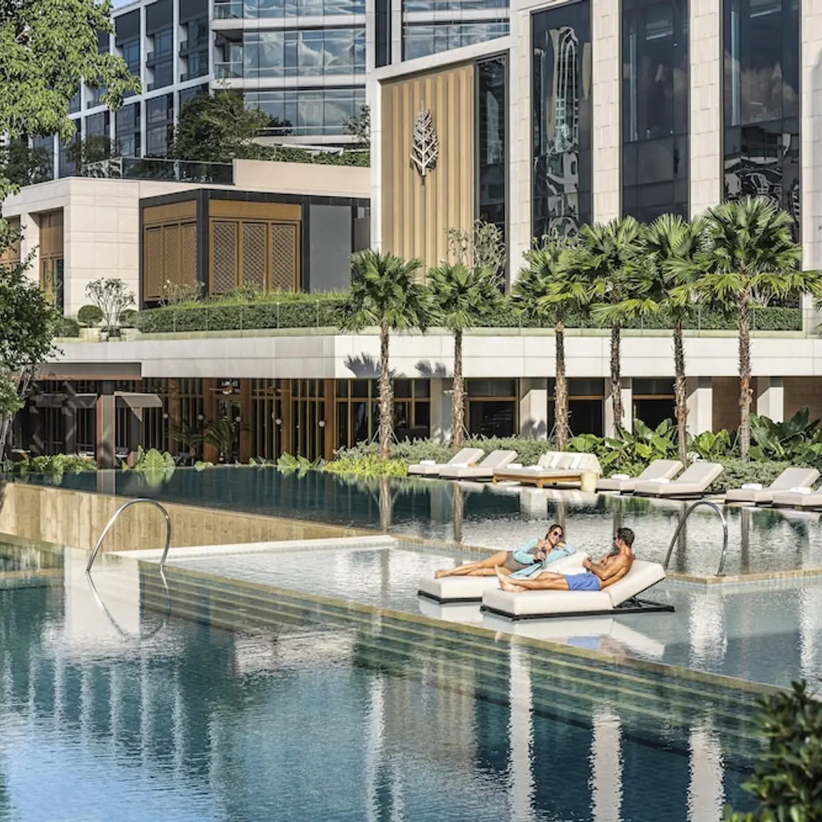 Four Seasons Hotel Bangkok at Chao Phraya River, Bangkok, Thailand 1