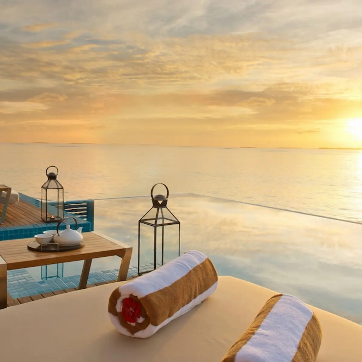 Hideaway Beach Resort and Spa, Dhonakulhi, Maldives 8