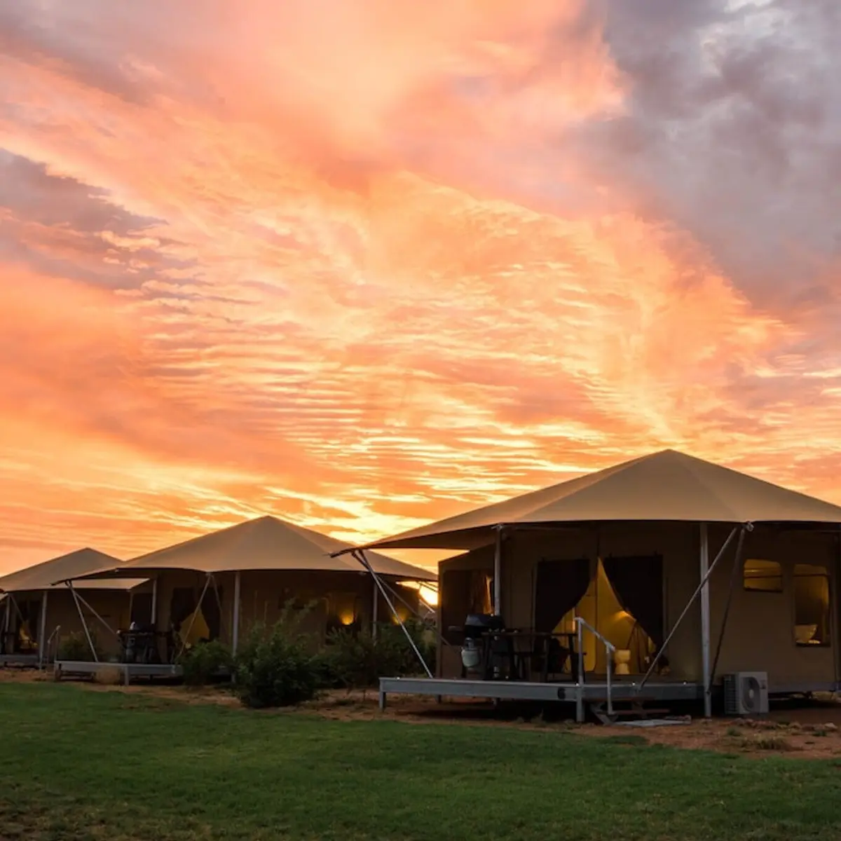Mitchell Grass Retreat, Longreach, Australia 4