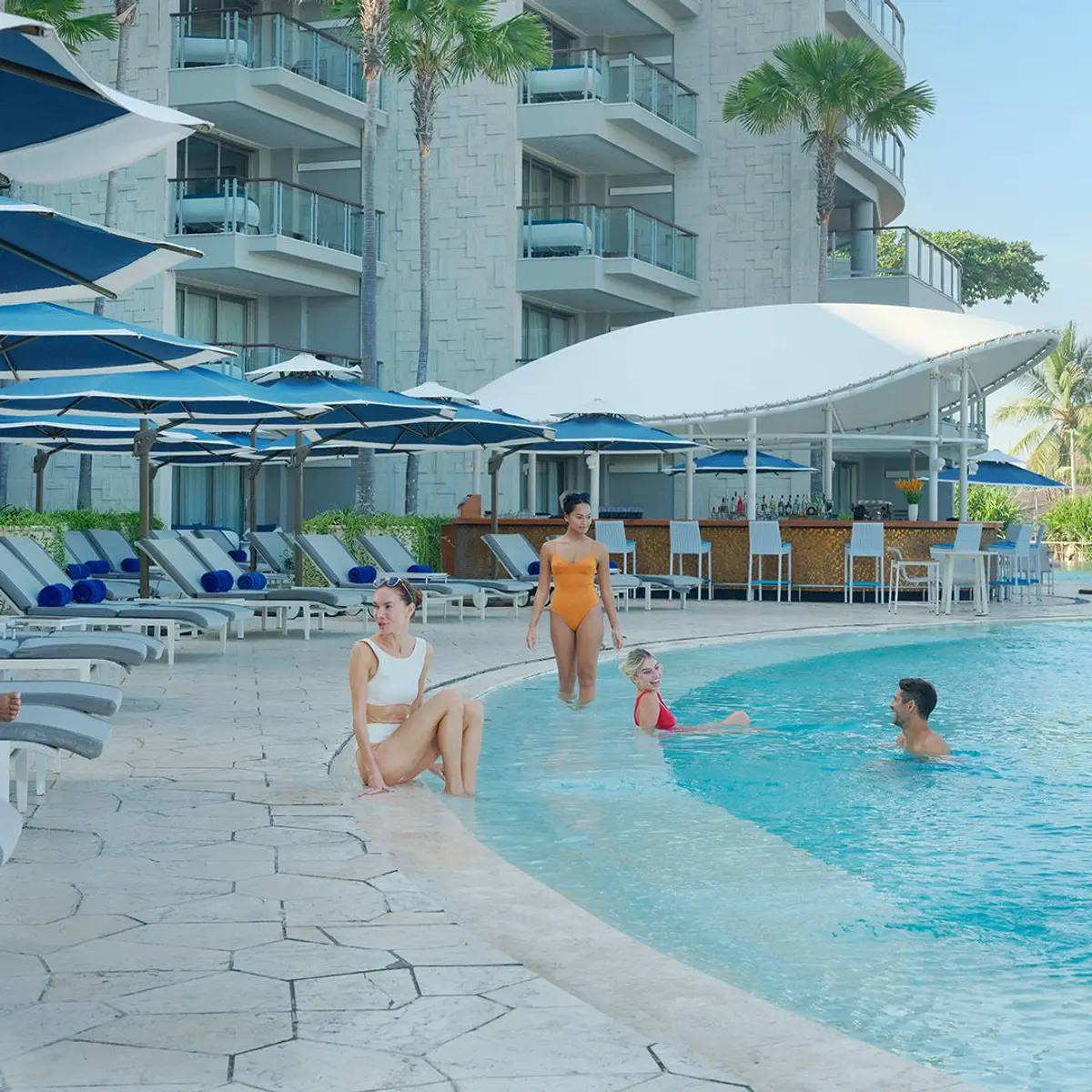 Double-Six Luxury Hotel, Seminyak, Bali 5