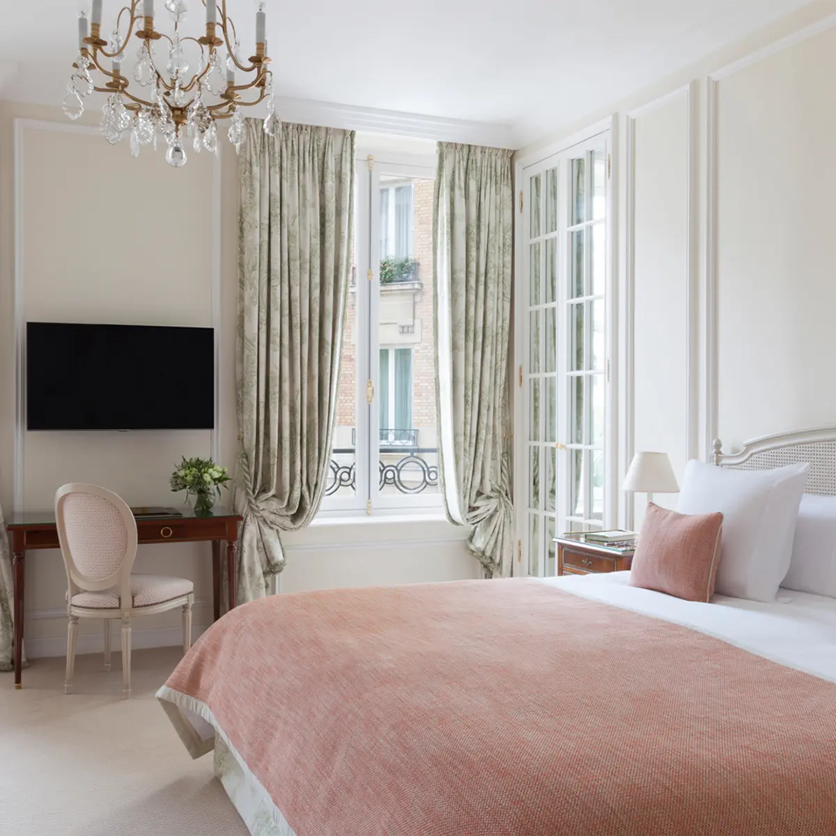 Le Bristol Paris, Paris, France 3