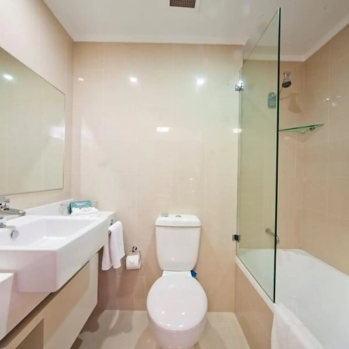 Mercure Canberra, Braddon, Australia 2