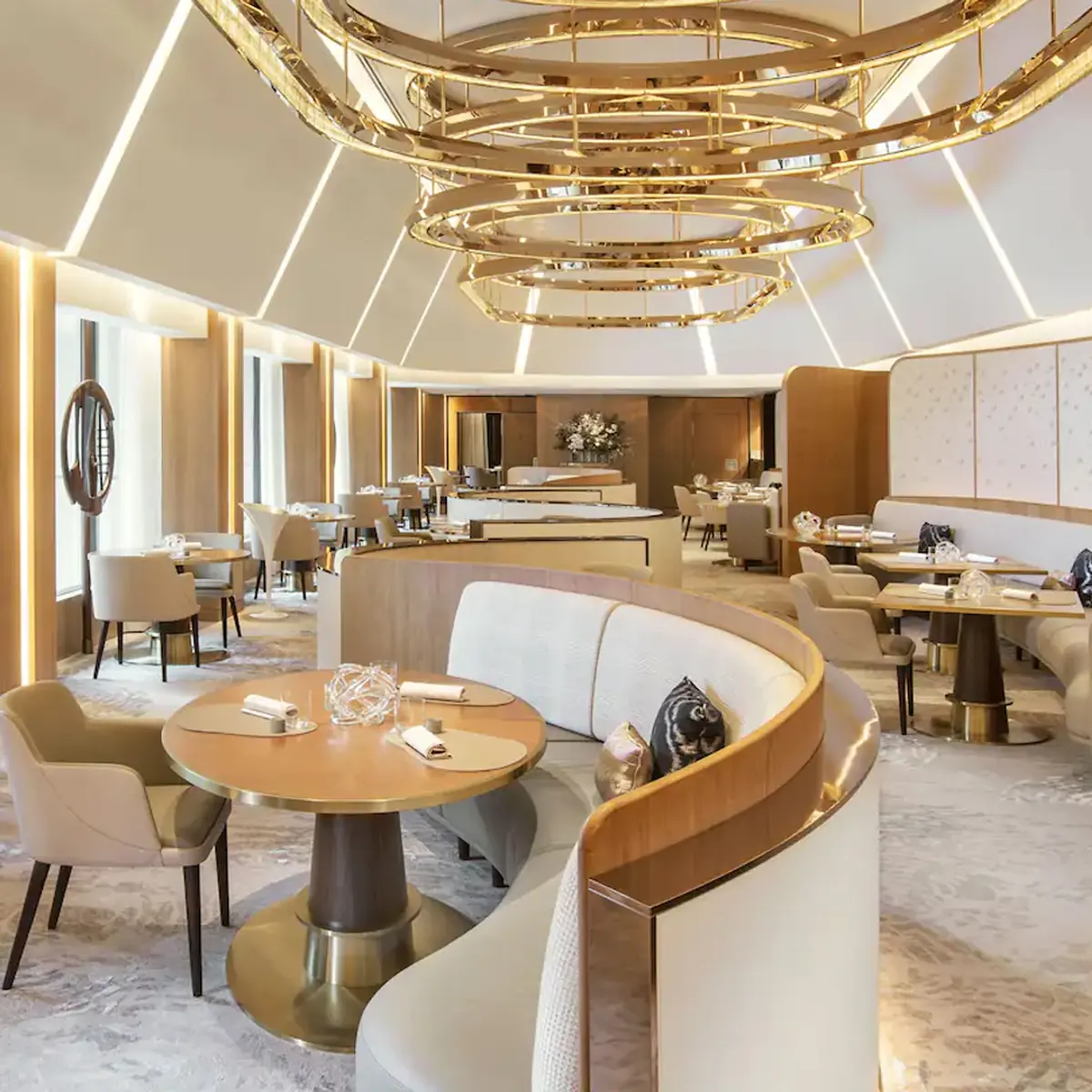 Mandarin Oriental The Landmark, Hong Kong, Central, Hong Kong 5