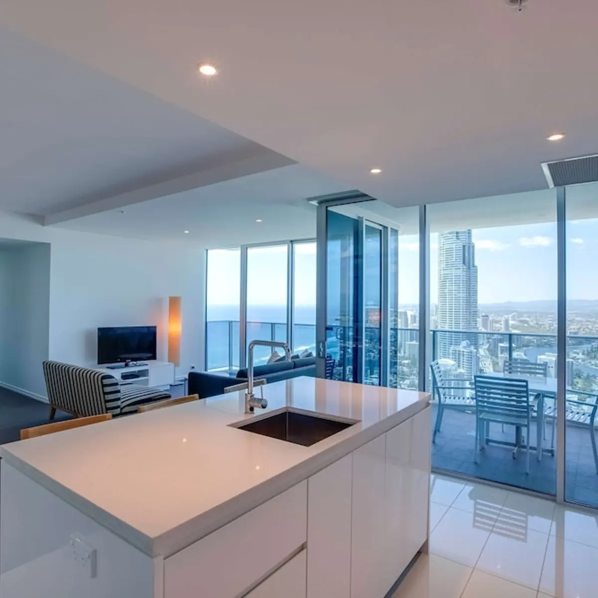 Hilton Surfers Paradise Hotel & Residences, Surfers Paradise, Australia 7