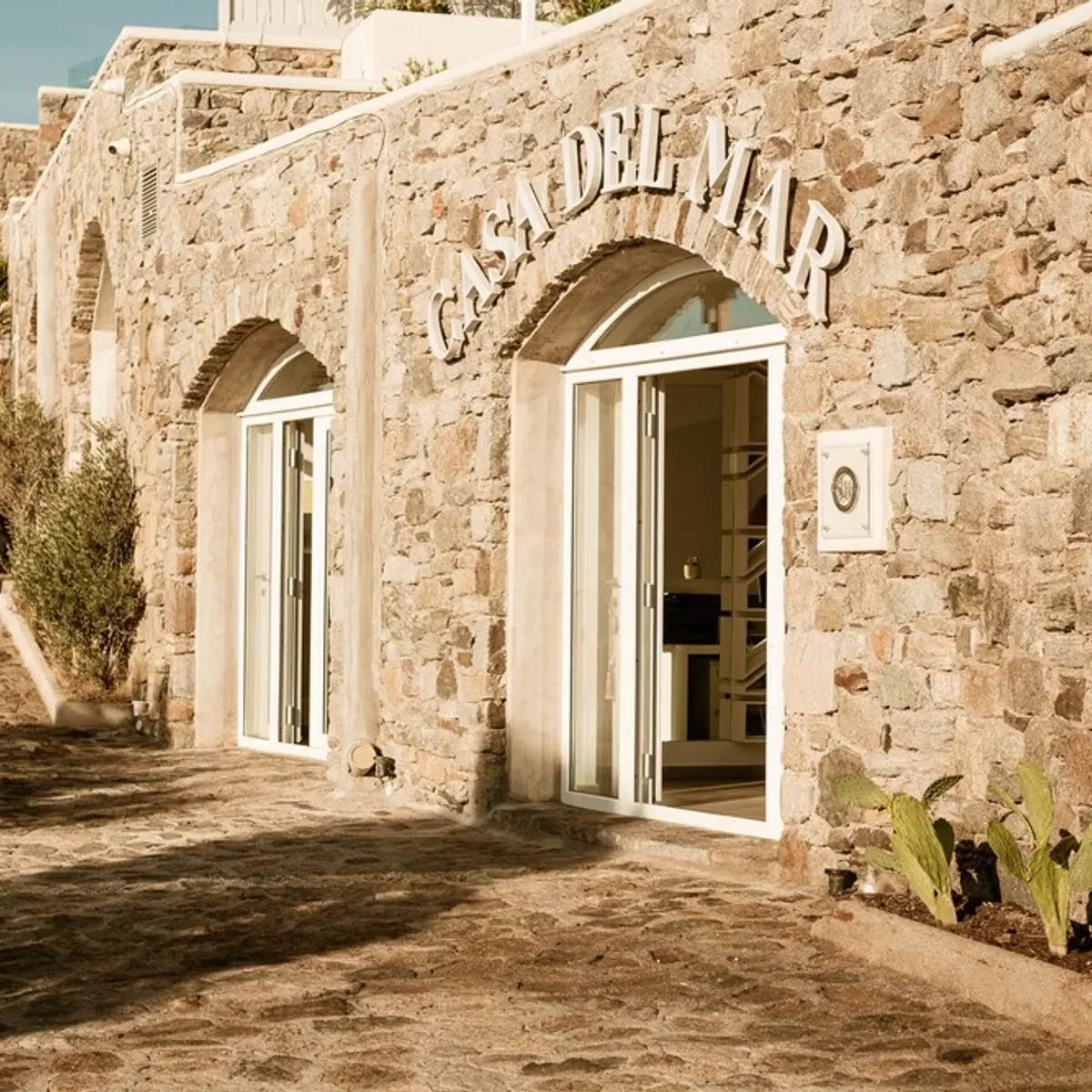 Casa Del Mar Mykonos Seaside Resort, Mykonos, Greece 3