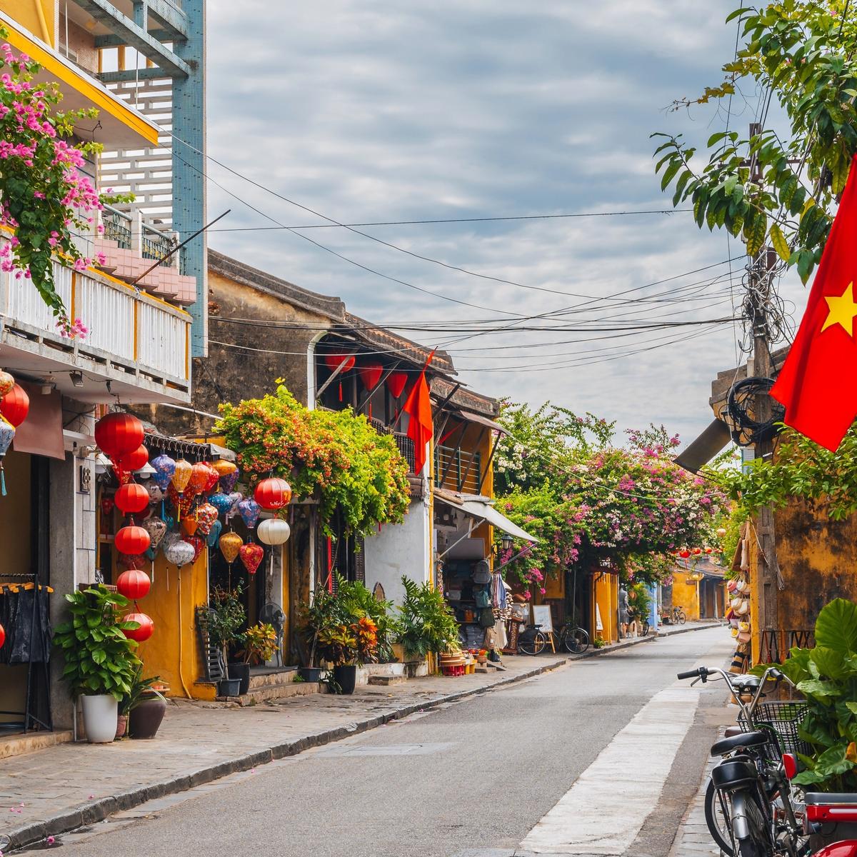 Limited Time Offer: 10-Day Vietnam Highlights with Ha Long Bay & 5-Night Nha Trang 5-Star Stay    by  5