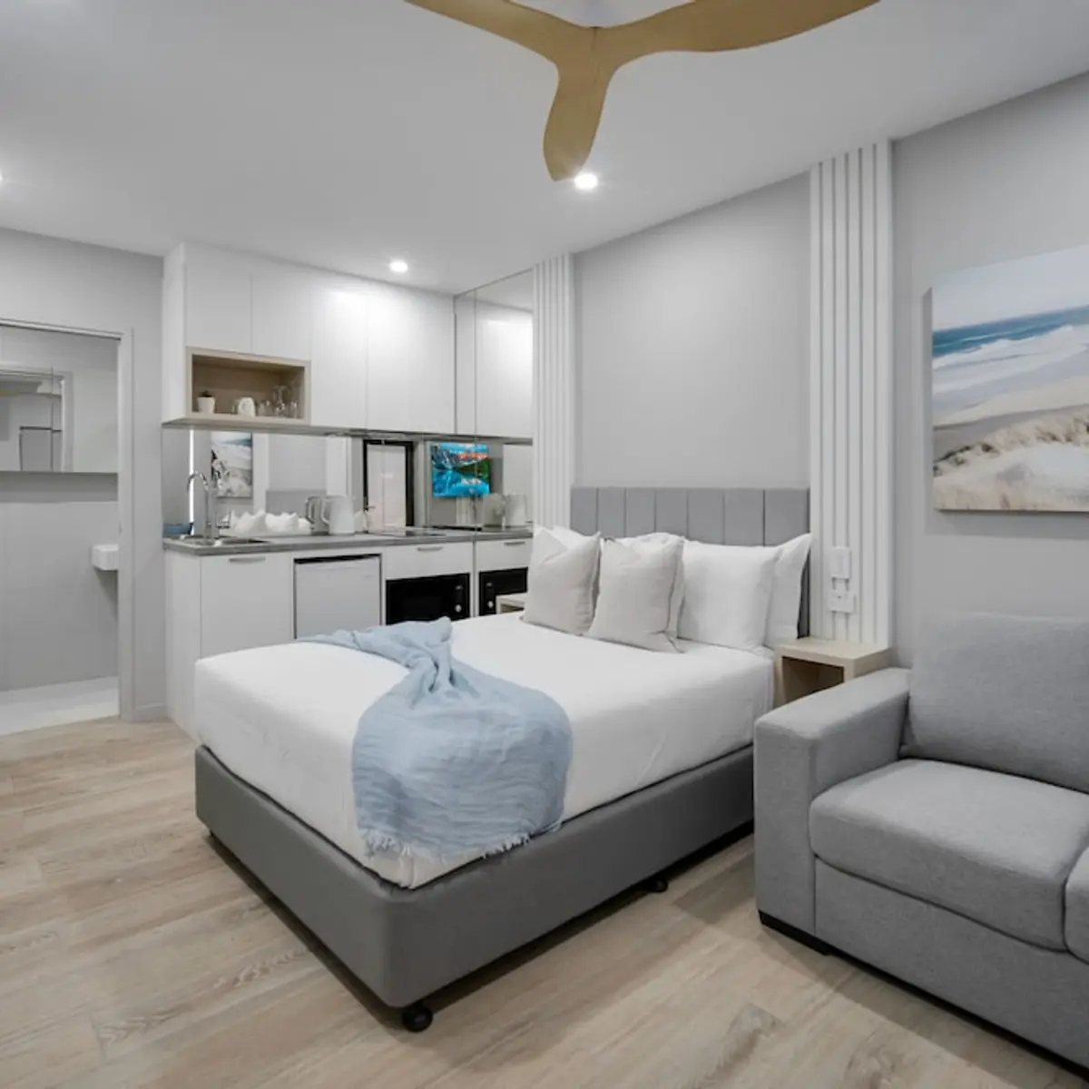 Belmoral Corporate Suites, South Townsville, Australia 4