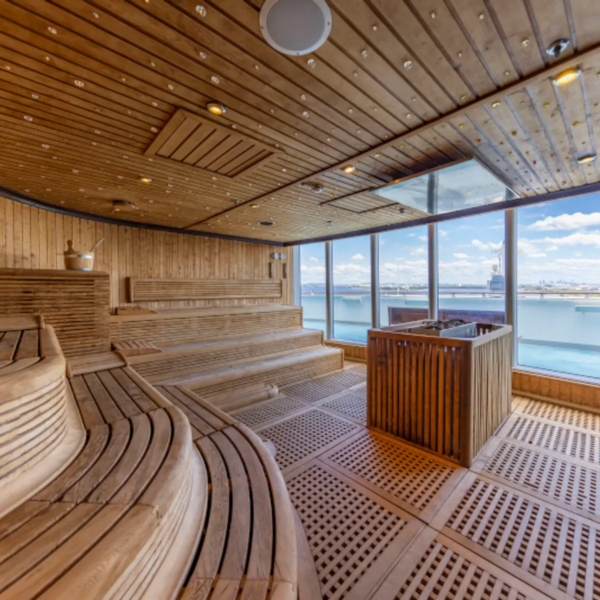 6-Night Brisbane Great Barrier Reef Cruise on Carnival Luminosa with Carnival Luminosa 7