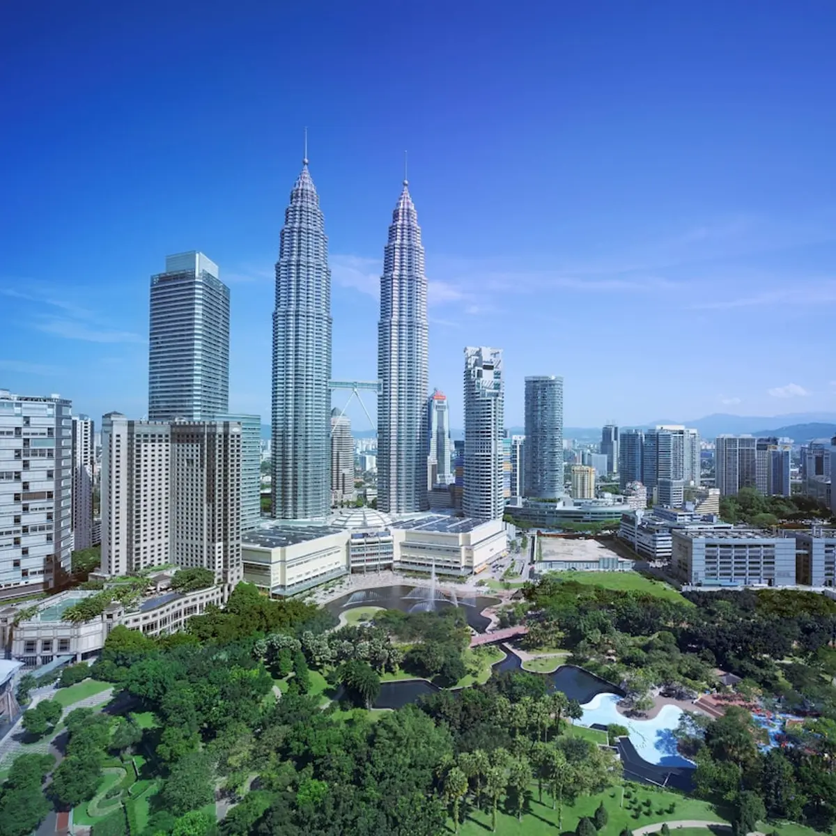 Traders Hotel Kuala Lumpur, Kuala Lumpur, Malaysia 2