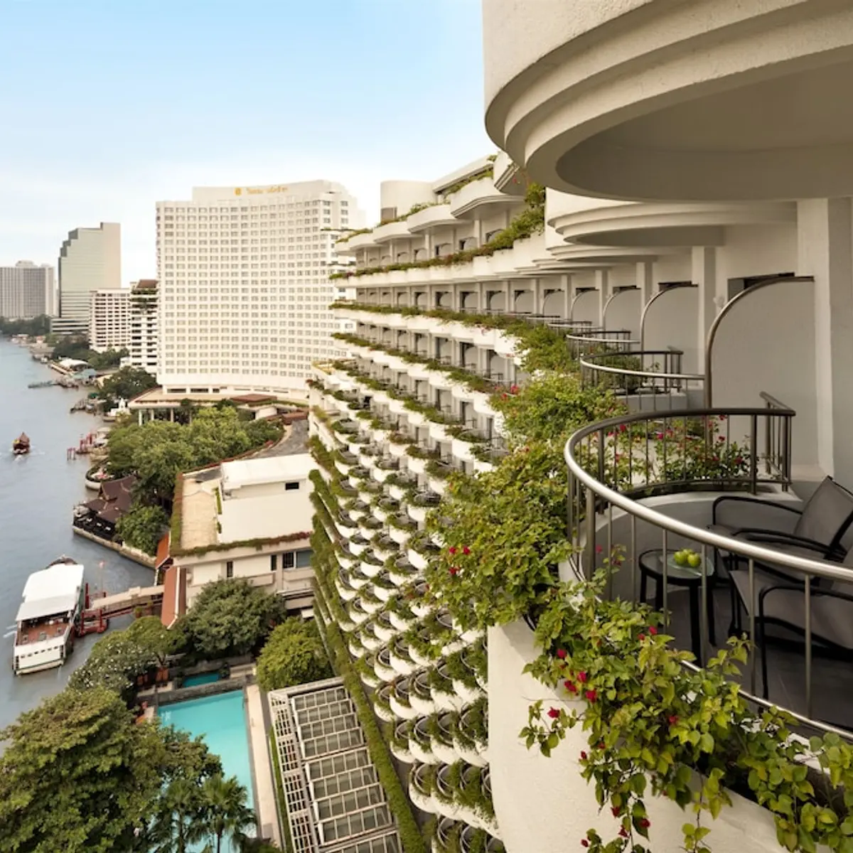 Shangri-La Bangkok, Bangkok, Thailand 8