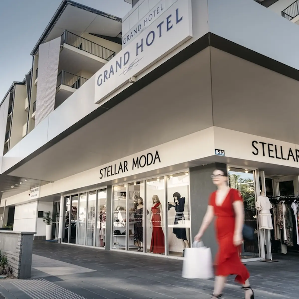 Grand Hotel and Apartments Townsville, South Townsville, Australia 6