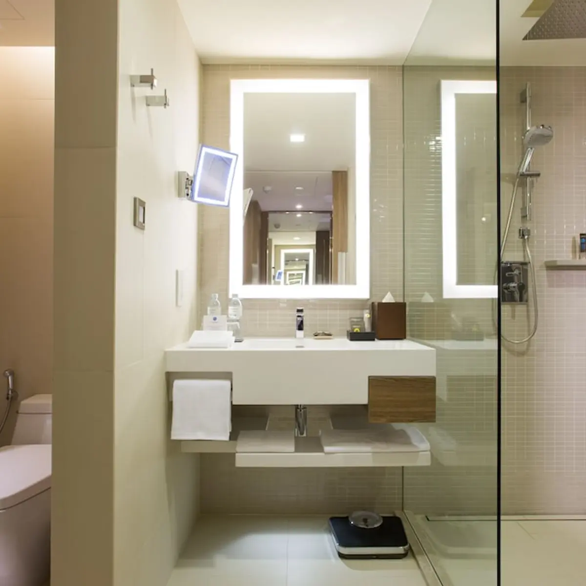 Novotel Bangkok Sukhumvit 20, Bangkok, Thailand 7
