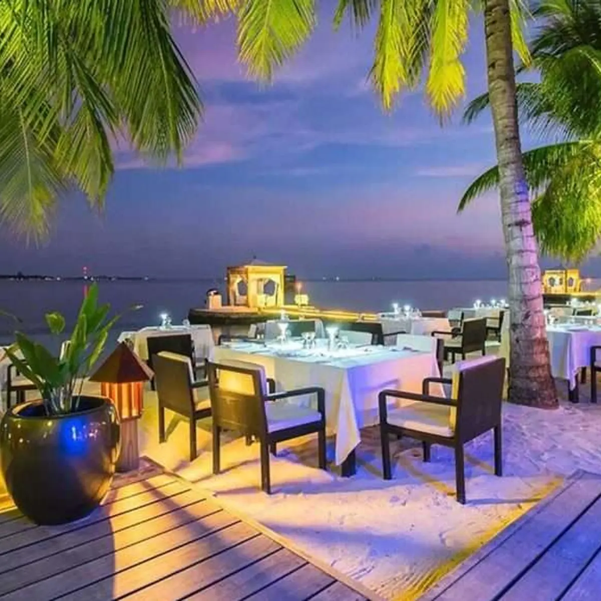 Lily Beach Resort and Spa, Huvahendhoo, Maldives 7