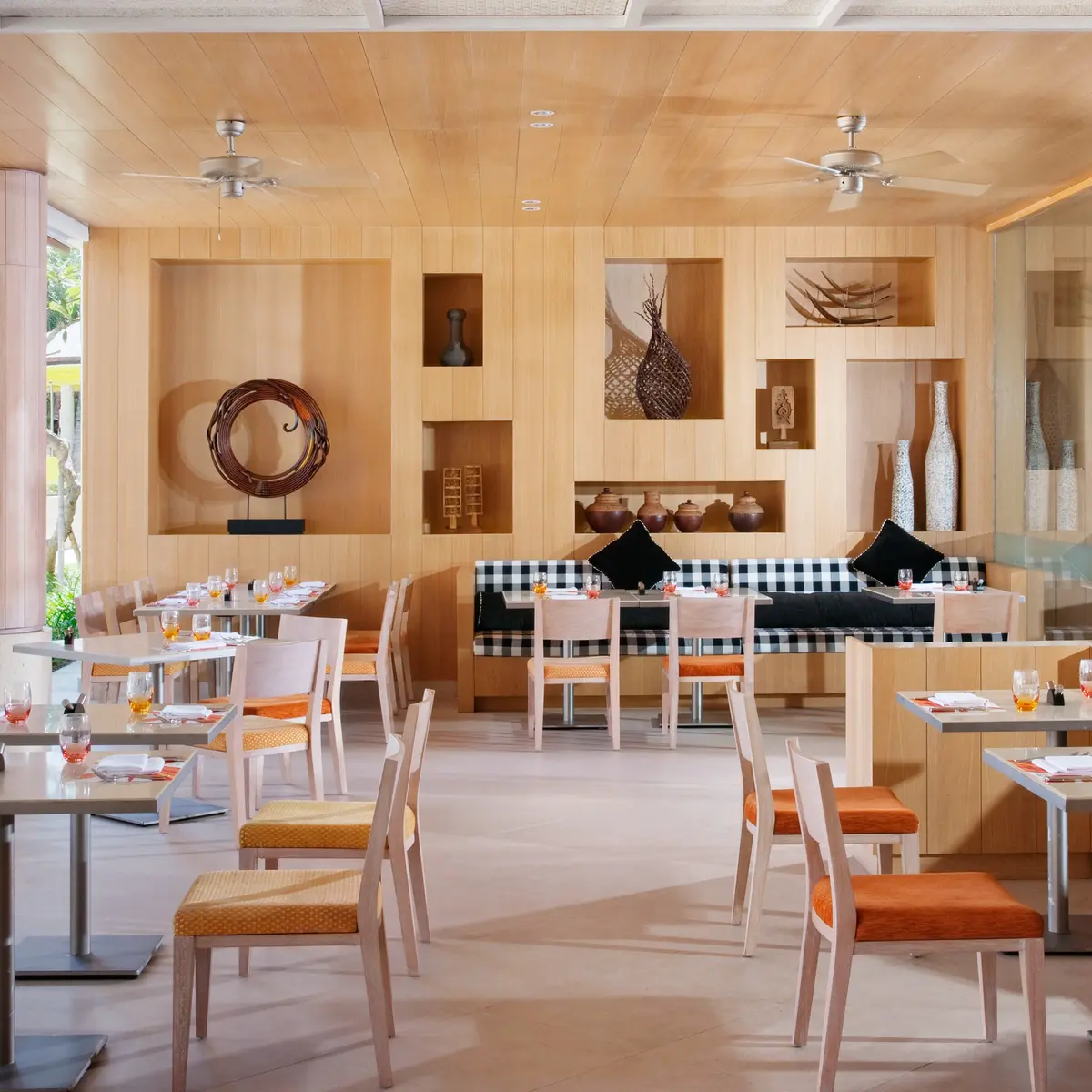 Holiday Inn Bali, Bali, Indonesia 8