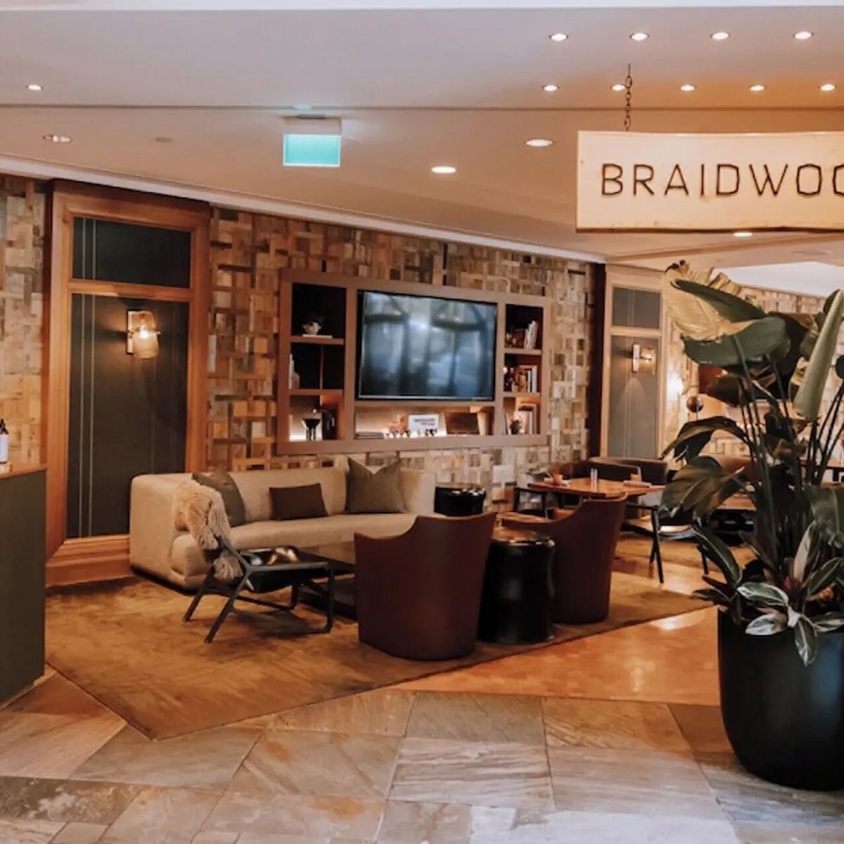 Four Seasons Resort Whistler, Whistler, Canada 8