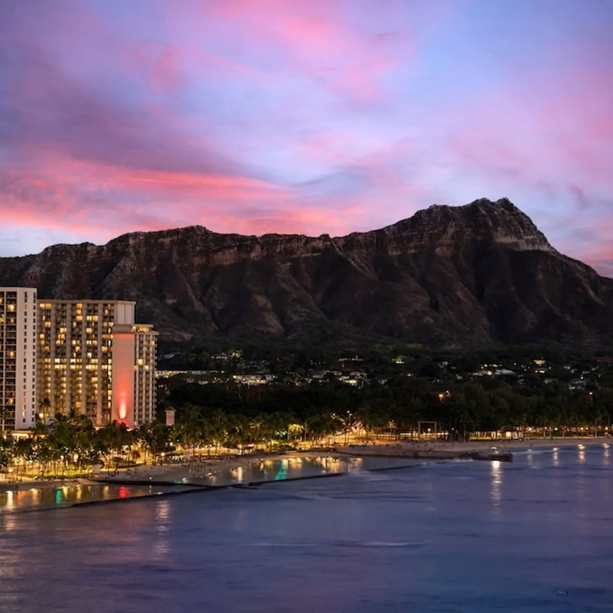 Waikiki Beach Marriott Resort & Spa, Honolulu, United States 1