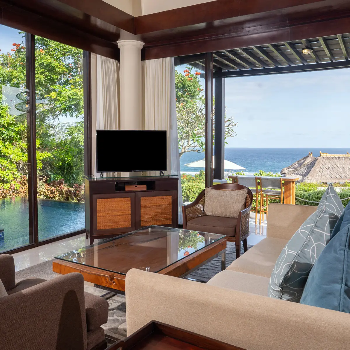 Samabe Bali Suites & Villas, Nusa Dua, Bali 5