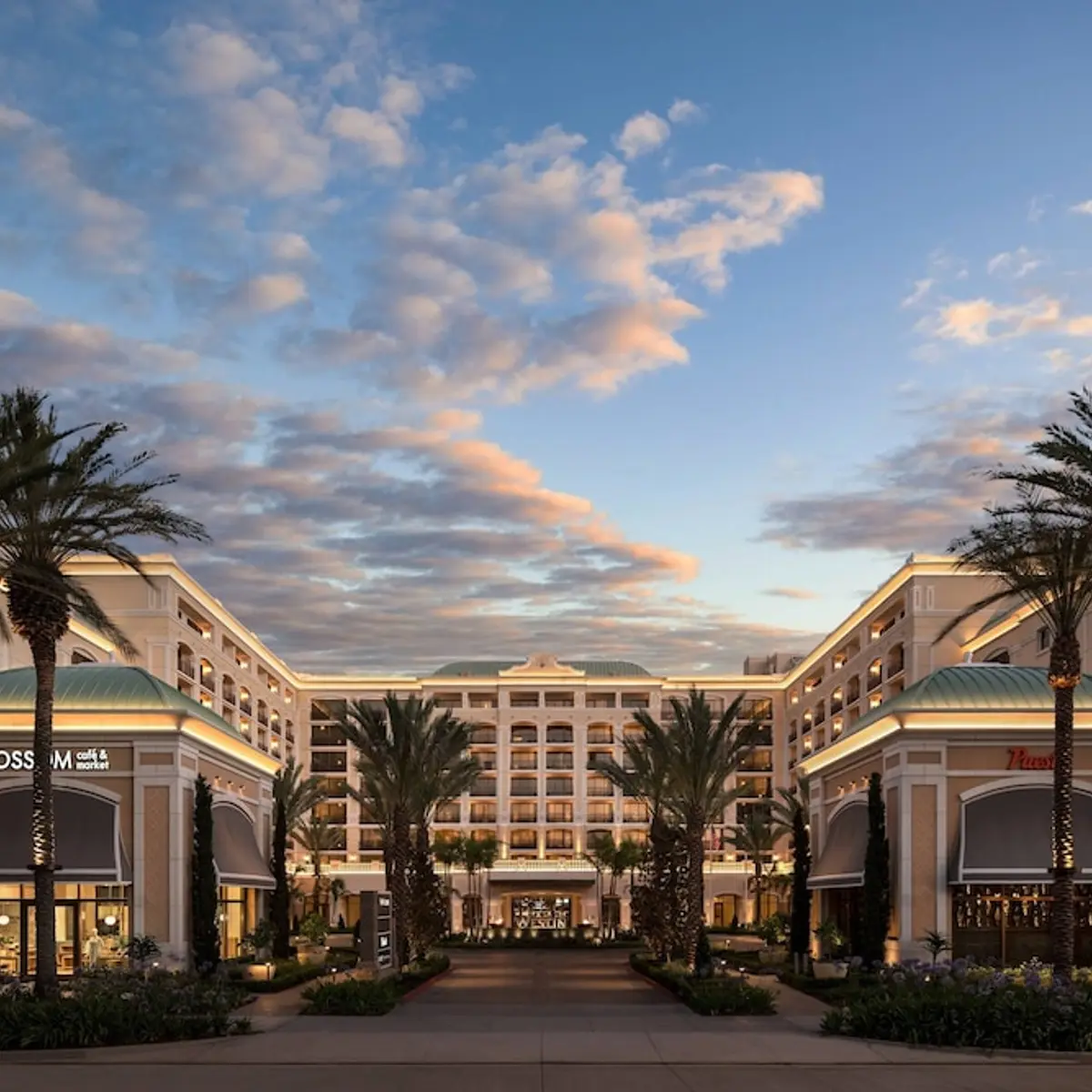 The Westin Anaheim Resort, Anaheim, United States 1