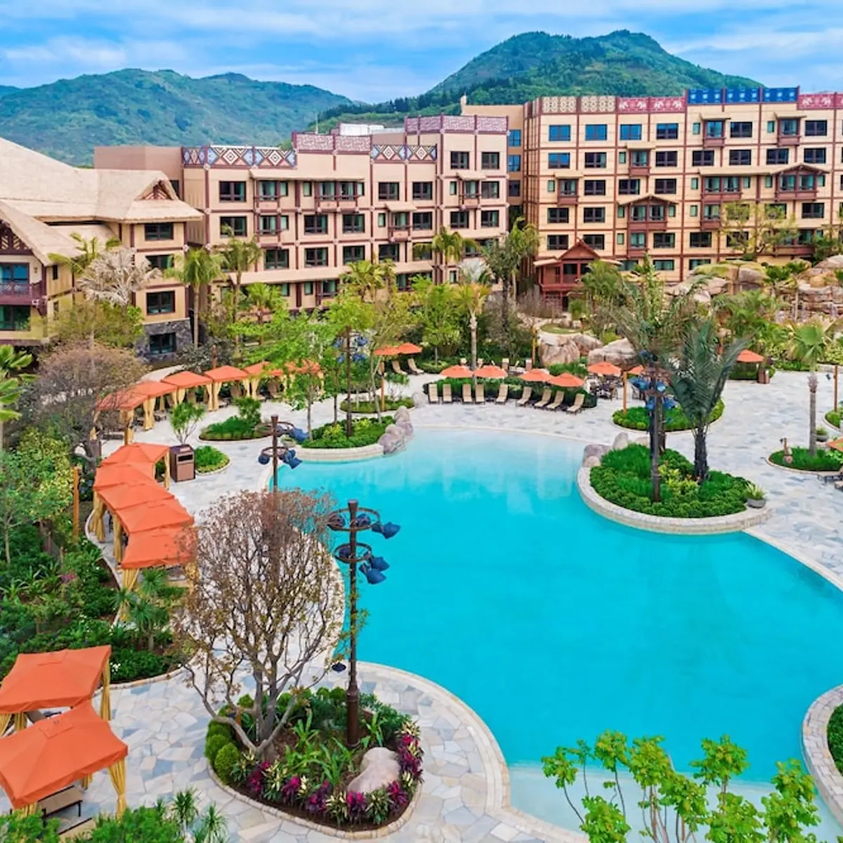 Disney Explorers Lodge, Lantau, Hong Kong 6