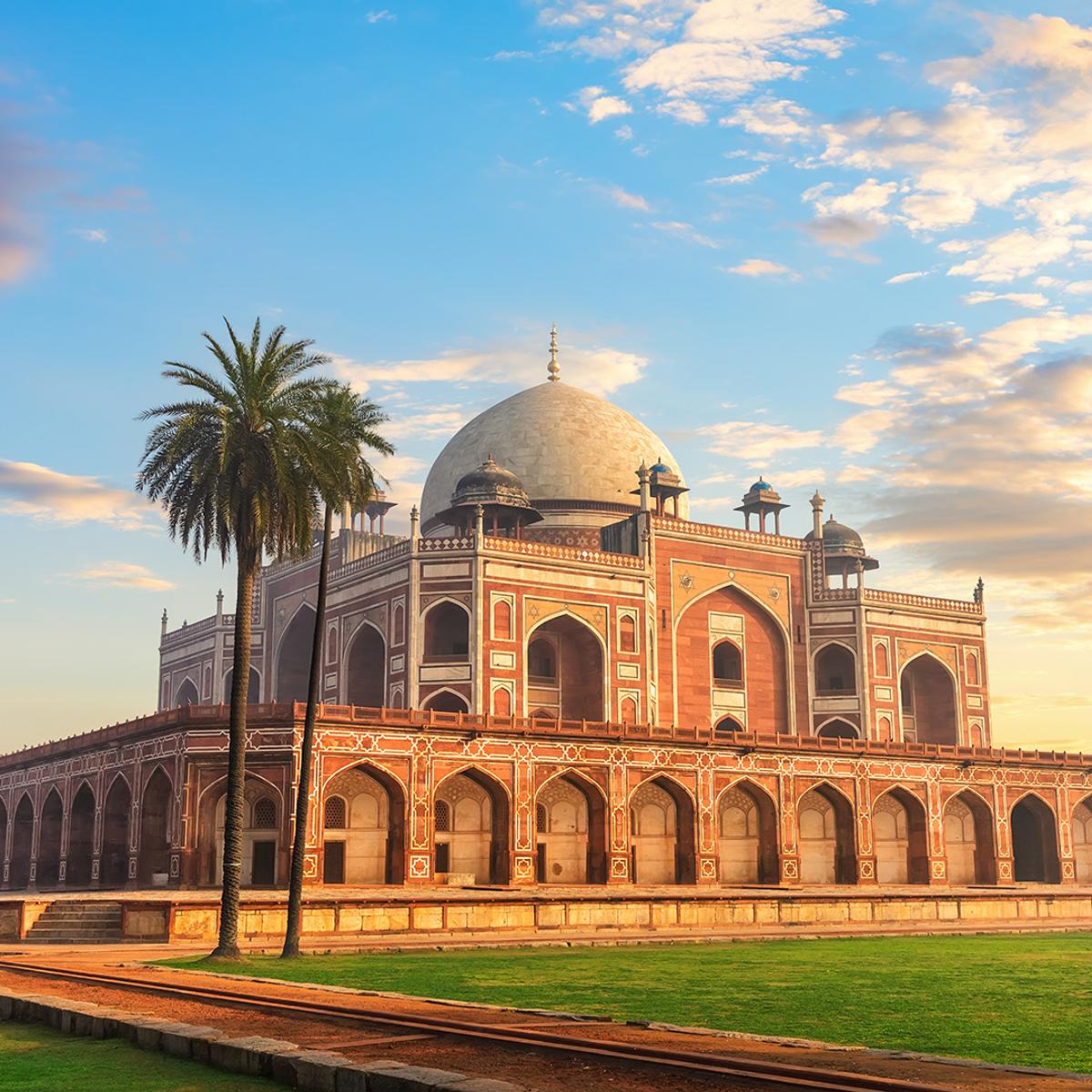 Premium 11-Day India Iconic Deccan Odyssey Luxury Rail Journey with Ranthambore, Agra & Udaipur by  6