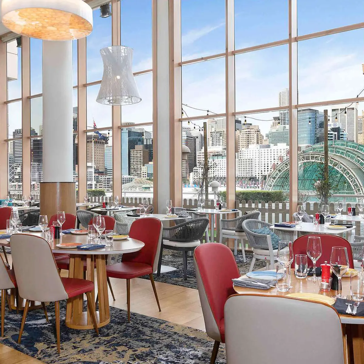 Novotel Sydney on Darling Harbour, Sydney, New South Wales 7