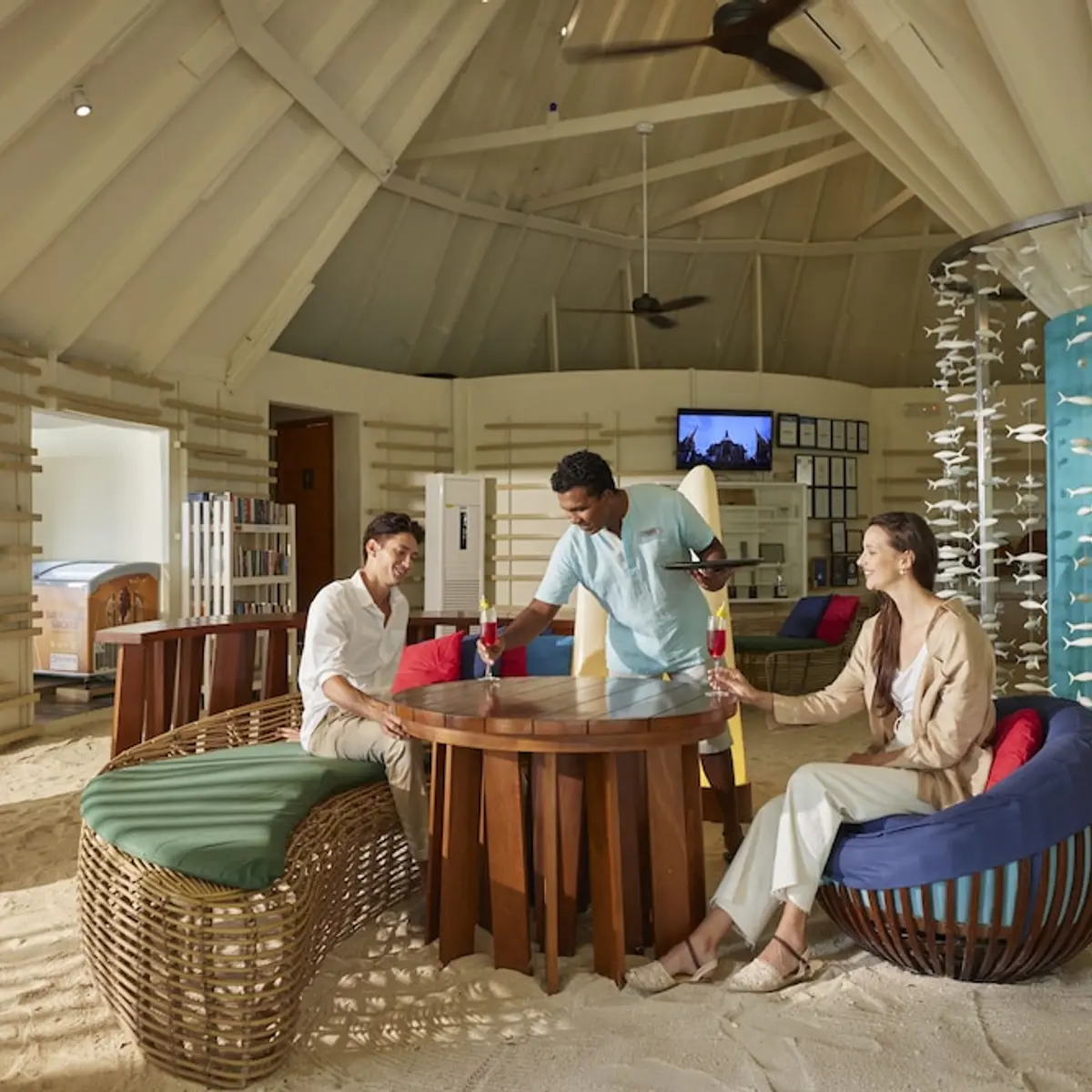 Centara Ras Fushi Resort & Spa Maldives - Adults Only, Giravaru, Maldives 2