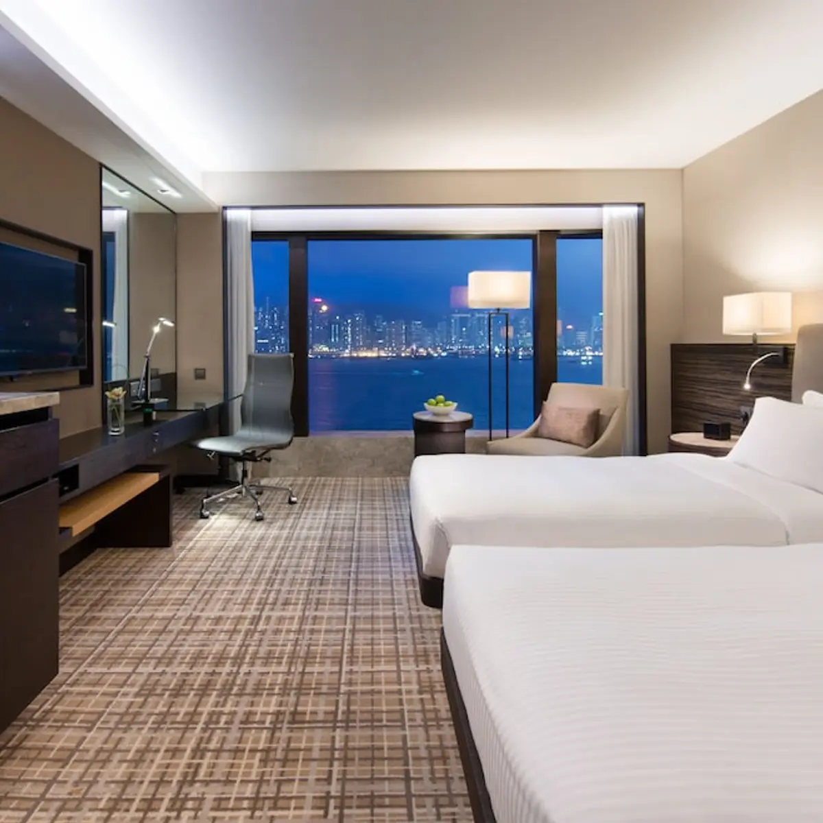 New World Millennium Hong Kong Hotel, Kowloon, Hong Kong 6