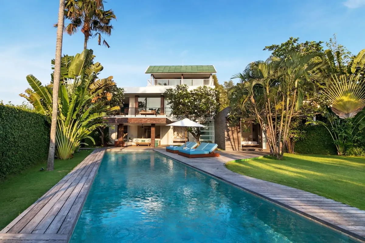 Villa Nedine, Canggu, Indonesia 1