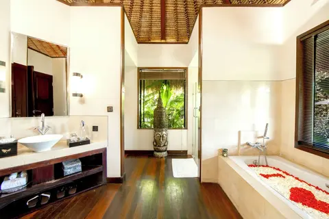 Nandini Jungle by Hanging Gardens, Payangan, Indonesia 3