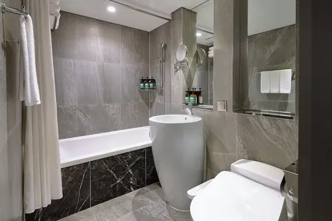 voco Seoul Myeongdong by IHG, Seoul, South Korea 4