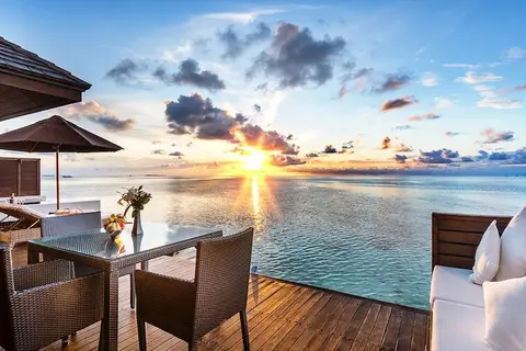 Lily Beach Resort and Spa, Huvahendhoo, Maldives 2