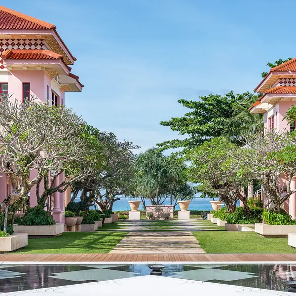 Centara Grand Beach Resort Phuket, Phuket, Thailand 5
