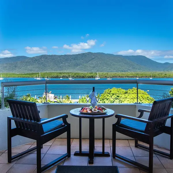 Pullman Reef Hotel Casino, Cairns, Queensland 6