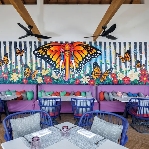 Hard Rock Hotel Maldives, Emboodhoo Lagoon, Maldives 7