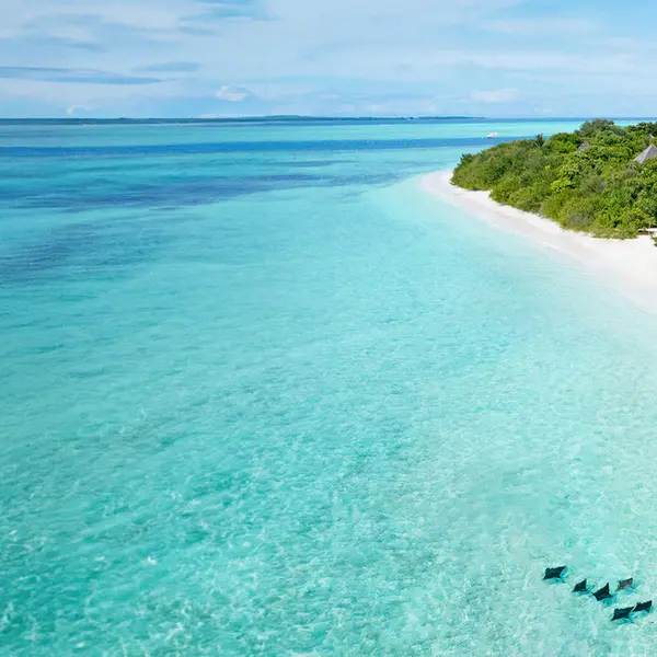 Hideaway Beach Resort & Spa, Dhonakulhi Island, Maldives 2