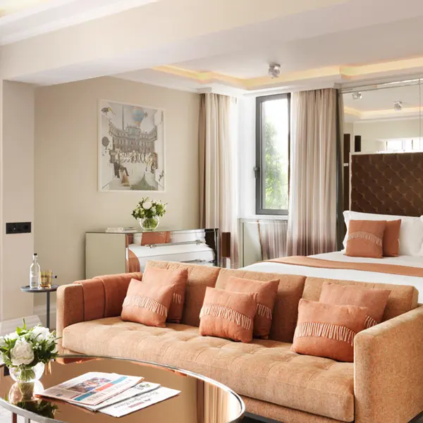 The Athenaeum Hotel & Residences, London, UK 2