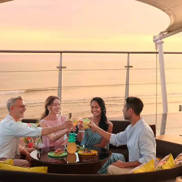 Double-Six Luxury Hotel, Seminyak, Bali 7