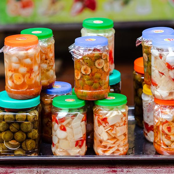 Four-Hour Private Early Morning Food Tour with Old Quarter Transfers 3