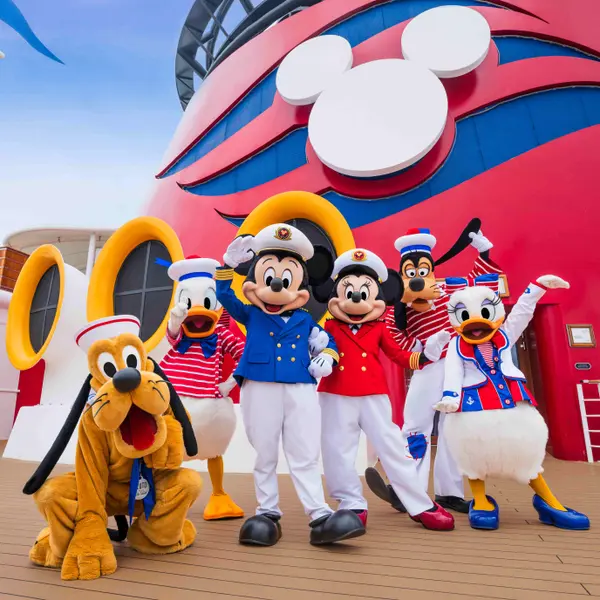 Melbourne: 3 Night Disney Wonder Cruise with Magical Entertainment  with Disney Wonder 6