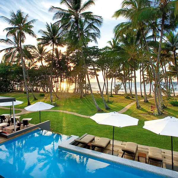 Castaways Resort & Spa Mission Beach, Mission Beach, Queensland 1