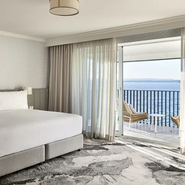 The Beachcomber Hotel, Central Coast, New South Wales 3