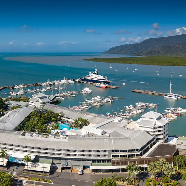 Shangri-La The Marina, Cairns, Cairns, Queensland 4