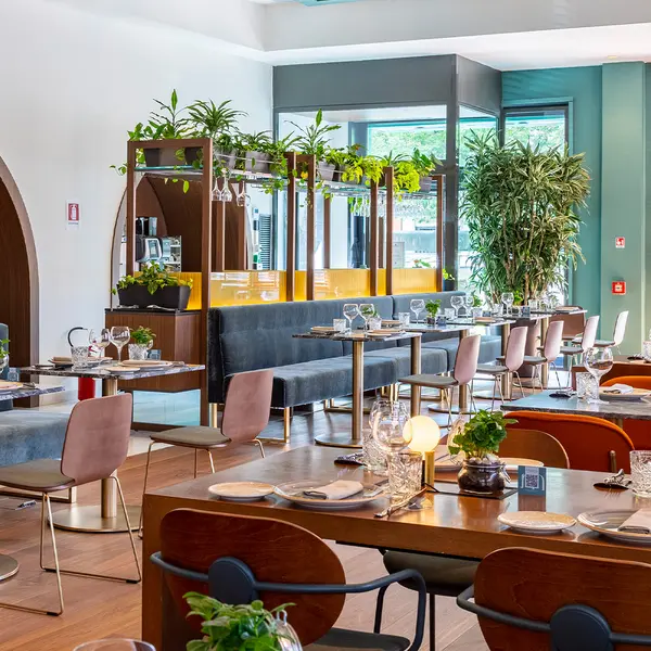 Meliá Milano, Milan, Italy 4
