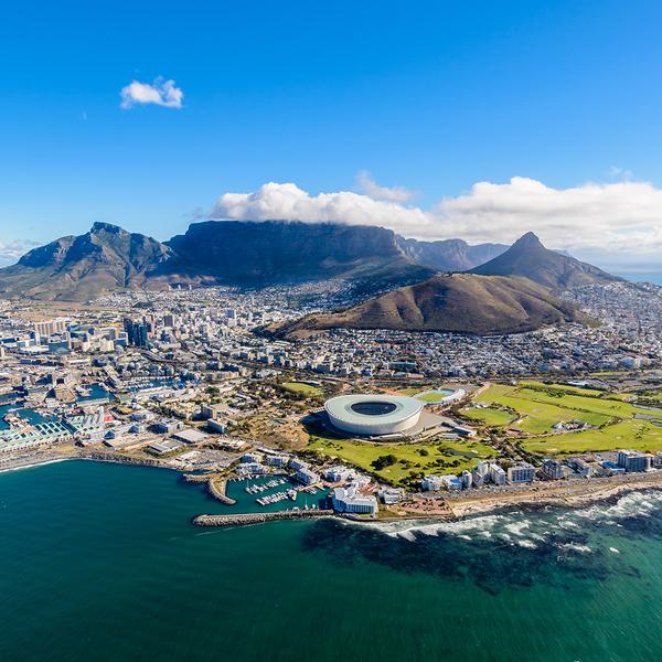 Premium 10-Day South Africa Iconic Blue Train Journey with All-Inclusive Safari by  8